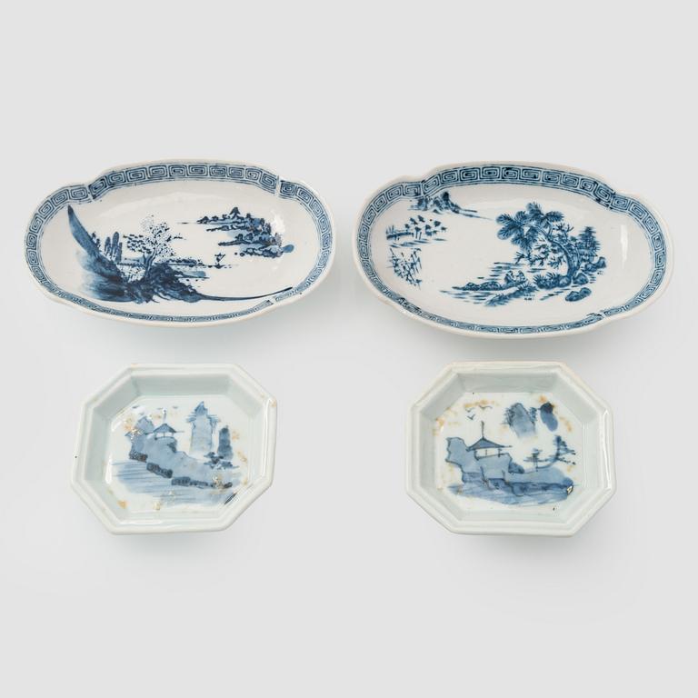 Vateja, 4 kpl, posliini, Japani, 1900-luvun alkupuoli.