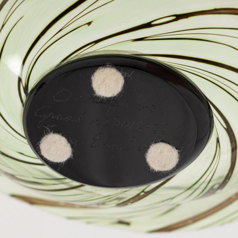 Eva Englund, skål samt flaska/vas, graalteknik, Orrefors, 1977-1978.