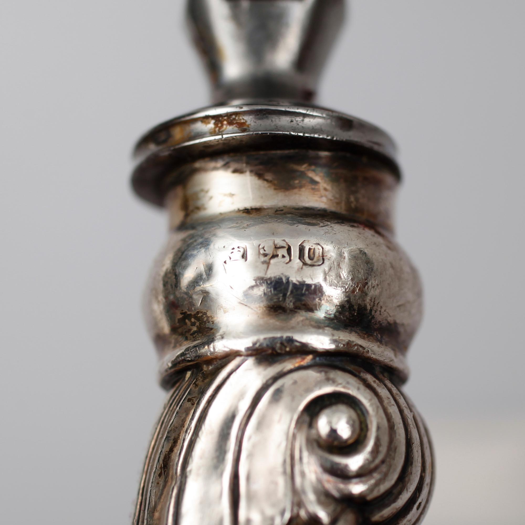 TRANCHERSET, 4 delar, beslag av silver, England, omkring år 1900.