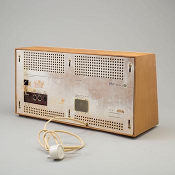 DIETER RAMS, radio "Tischsuper -
 RT20 S", formgiven 1961.