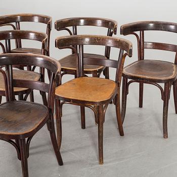 A SET OF SIX BENTWOOD CHAIRS THONET FIRST HALF OF 20TH CENTURY,