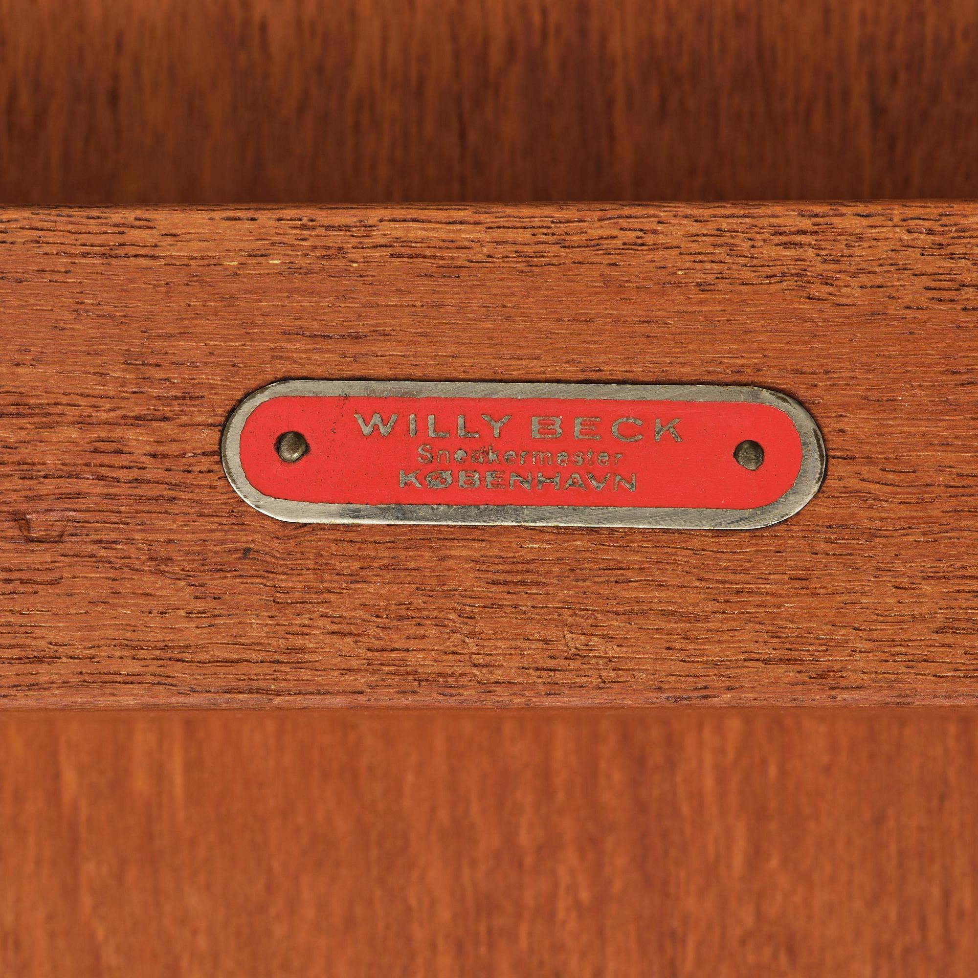 Ejner Larsen & Aksel Bender Madsen, a circular teak table model "1804", cabinetmaker Willy Beck, Copenhagen, 1950s.