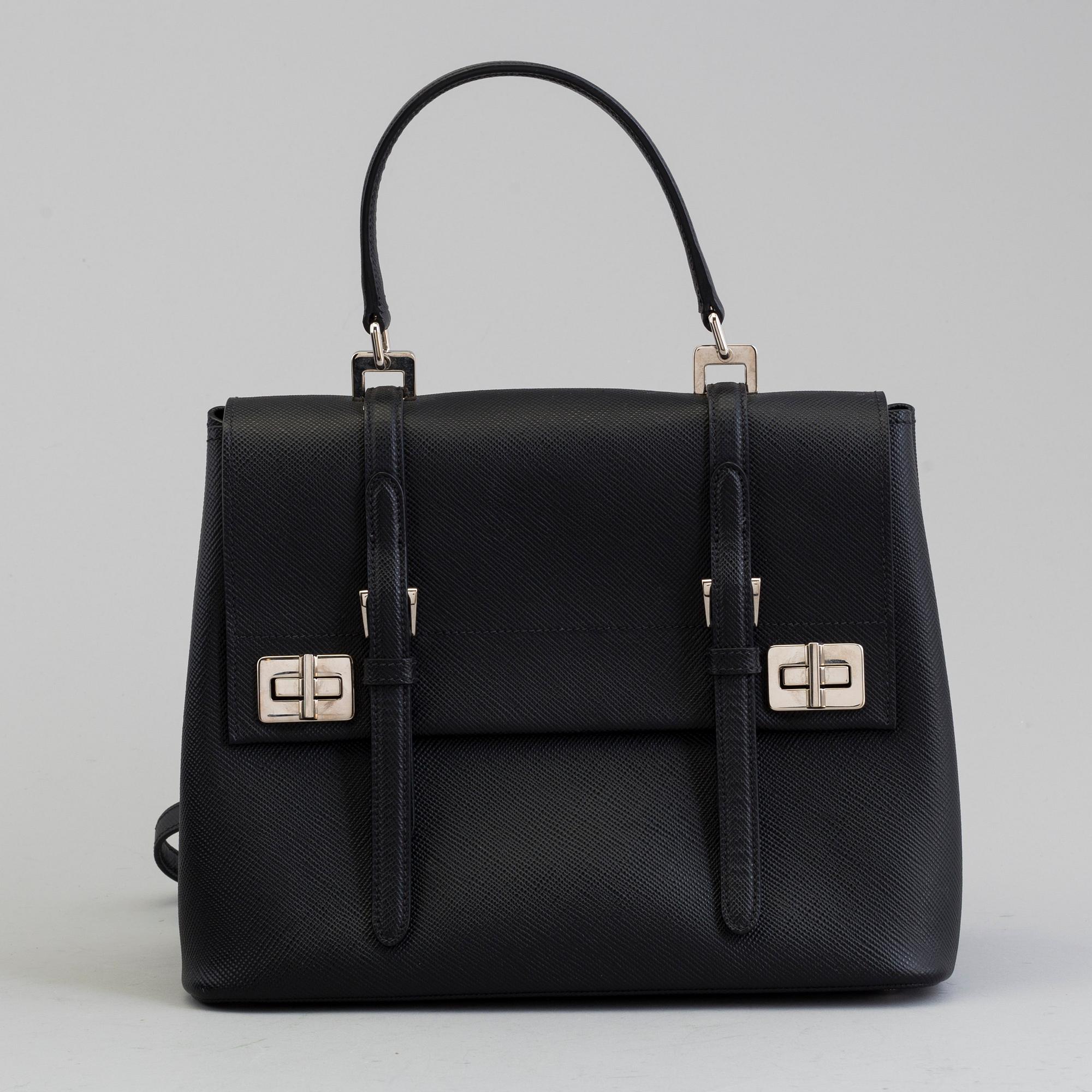 PRADA, väska.