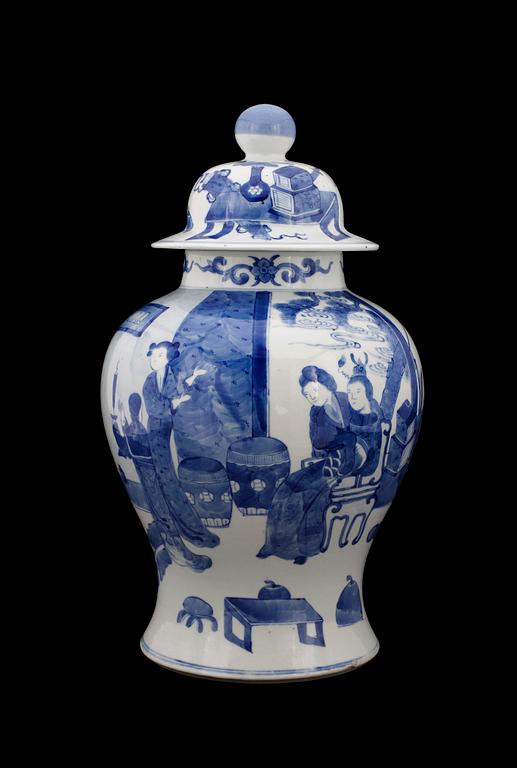 URNA MED LOCK, porslin. Kina. Sen Qing, 1800/1900-tal.