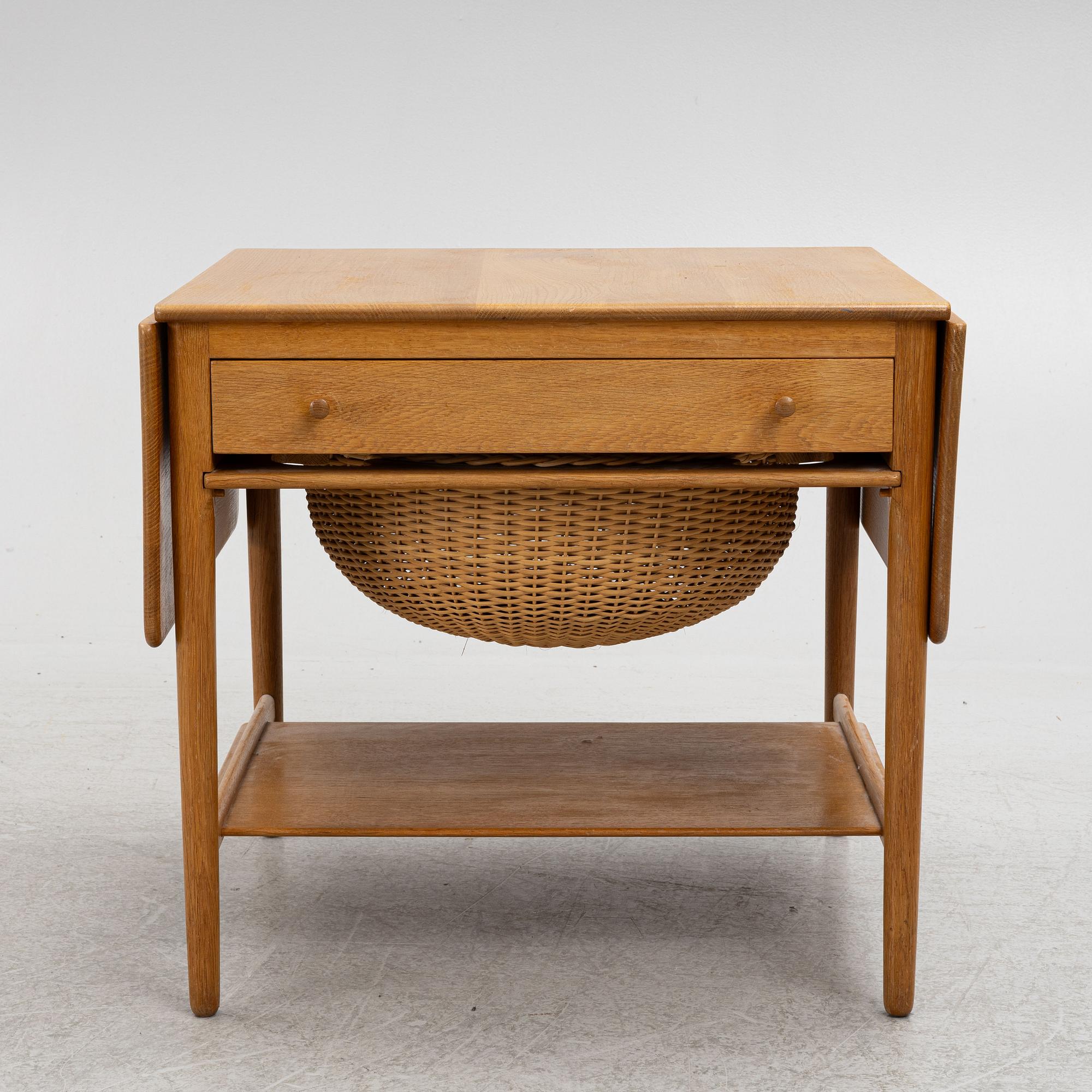 Hans J. Wegner, a sewing table "AT-33" Andreas Tuck Denmark.