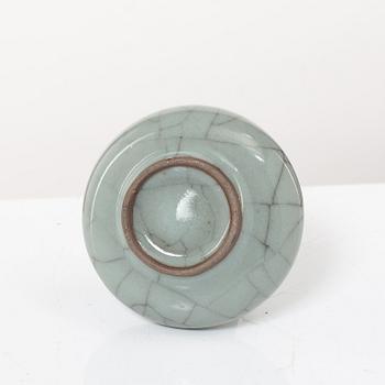 Two joss stick holders, a vase, a brush washer and a small ewer, Qing dynasty, 19th century and older.