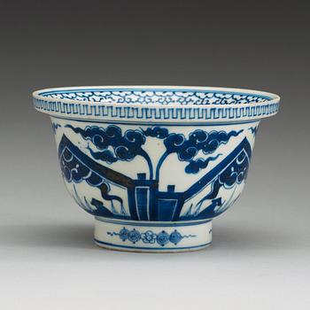 A blue and white bowl, Qing dynasty.