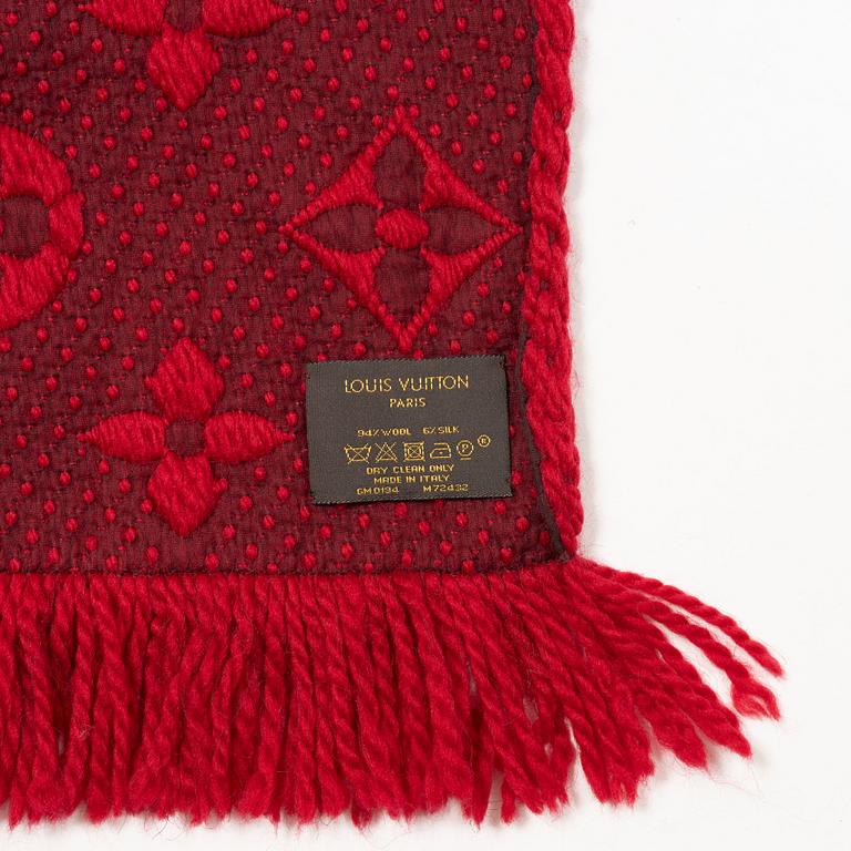 Louis Vuitton, scarf.