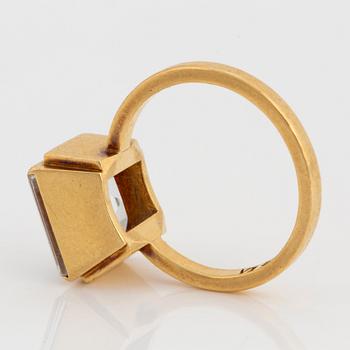 Wiwen Nilsson, an 18K gold ring with a facet cut rock crystal, Lund, Sweden 1944.