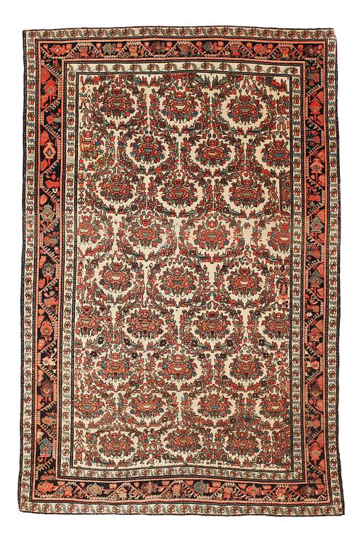 SEMI-ANTIQUE SAROUK/FERAGHAN. 195 x 128,5 cm.