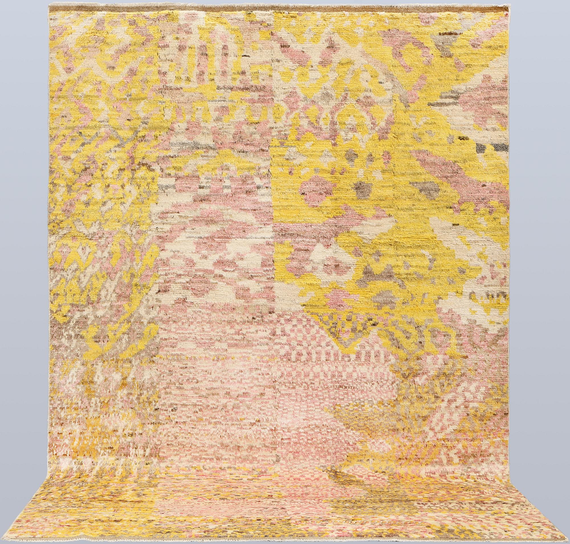 Rug, Morocco design, approx. 284 x 193 cm.