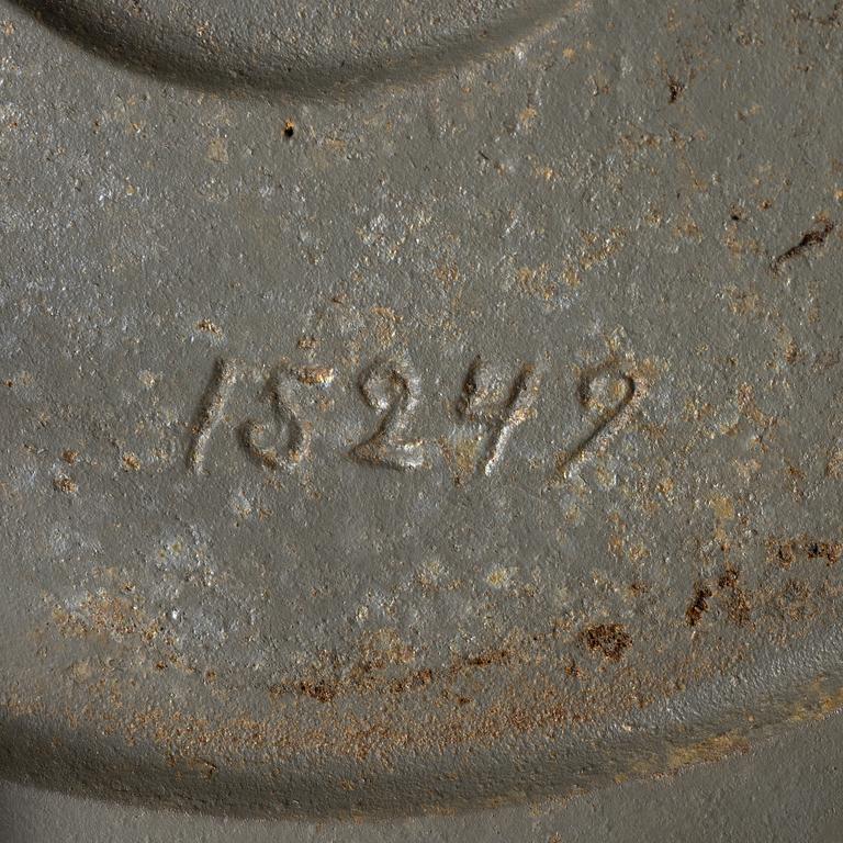 Harald Notini, a model 15370 floor lamp, Arvid Böhlmarks Lampfabrik, 1940's.