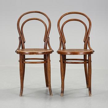 KARMSTOLAR, ett par, Thonet. 1900-talets första hälft.