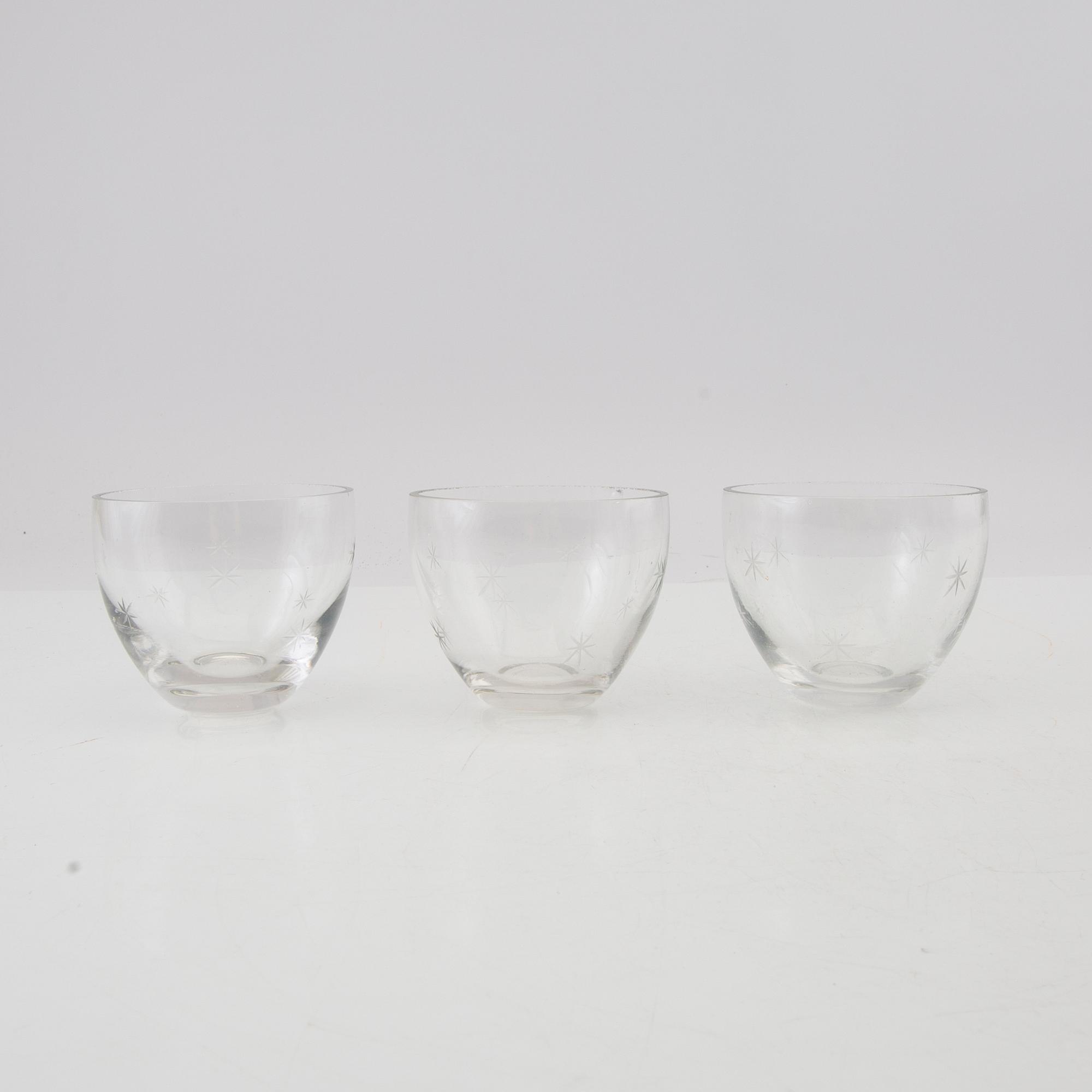 Signe Persson-Melin, servis 41 dlr "Bouquet" Kosta Boda sent 1900-tal.