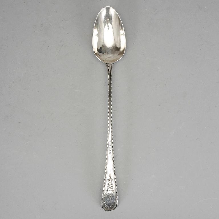 RAGUSKED, silver, Thomas Northcote, London 1785-86. Vikt ca 105 gram.