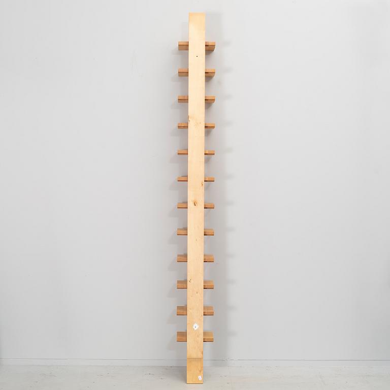 A "Pilaster" book shelf designed by John Kandell for Källemo, around the turn of the century 2000.