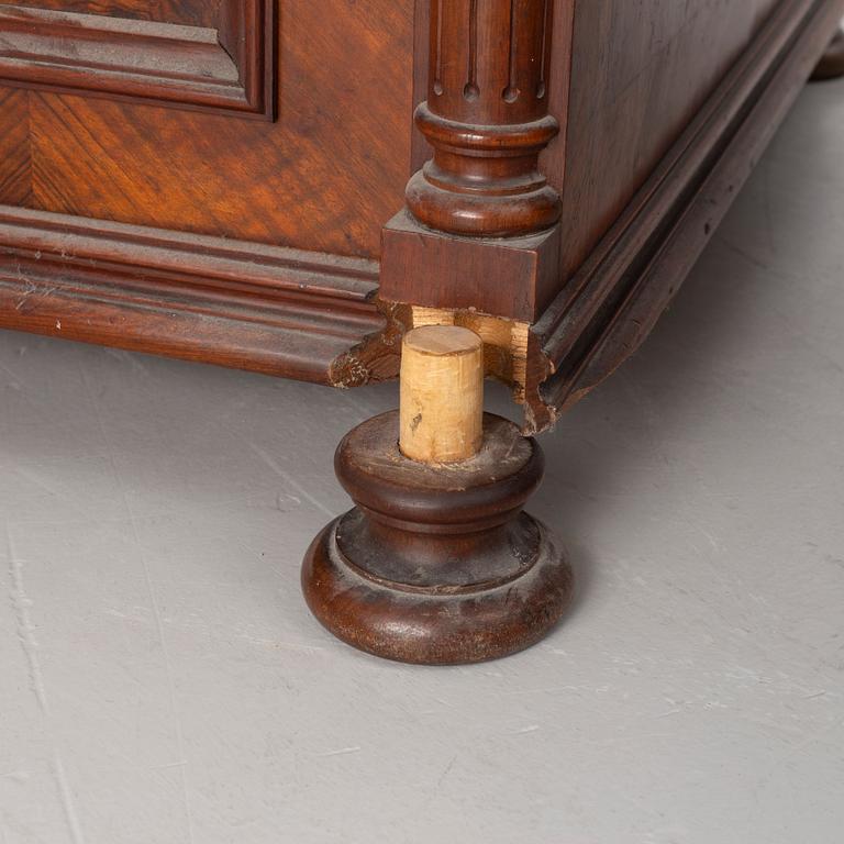 Desk, neo-Renaissance, 19th century.