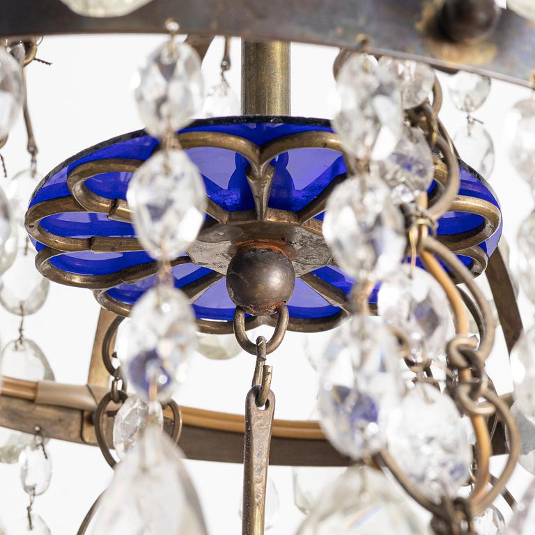 A Gustavian style chandelier, early 20th Century.