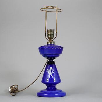 BORDSLAMPA, glas. 1900-talets början.