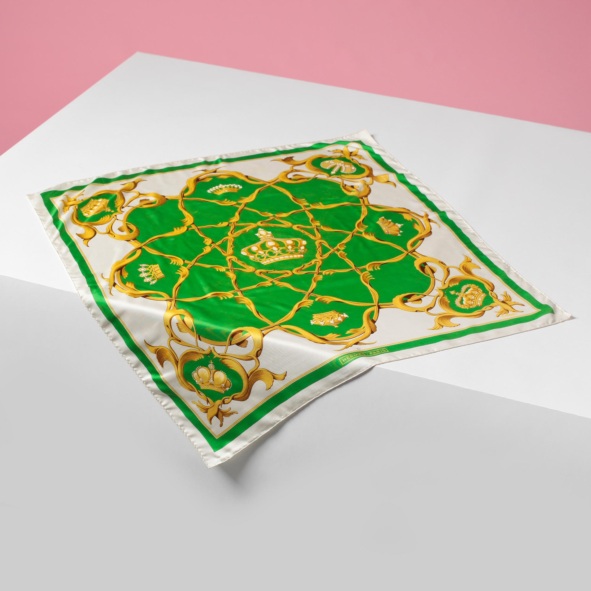 SCARF, Hermès.