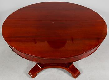 MATBORD, empirestil, 1900-talets första hälft.