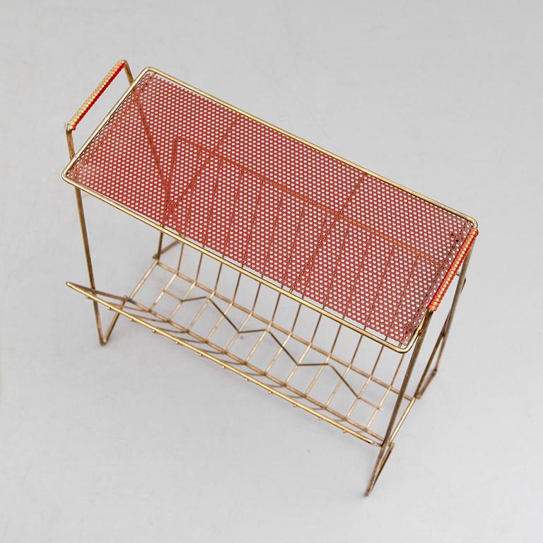 TIDNINGSTÄLL, 1900-talets mitt.