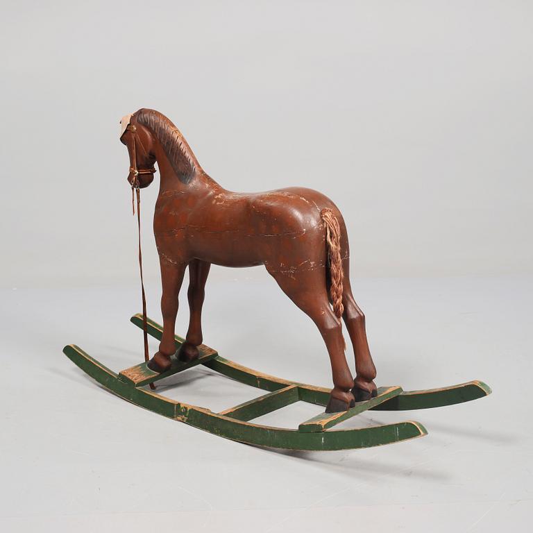 GUNGHÄST, troligtvis Gemla, tidigt 1900-tal.