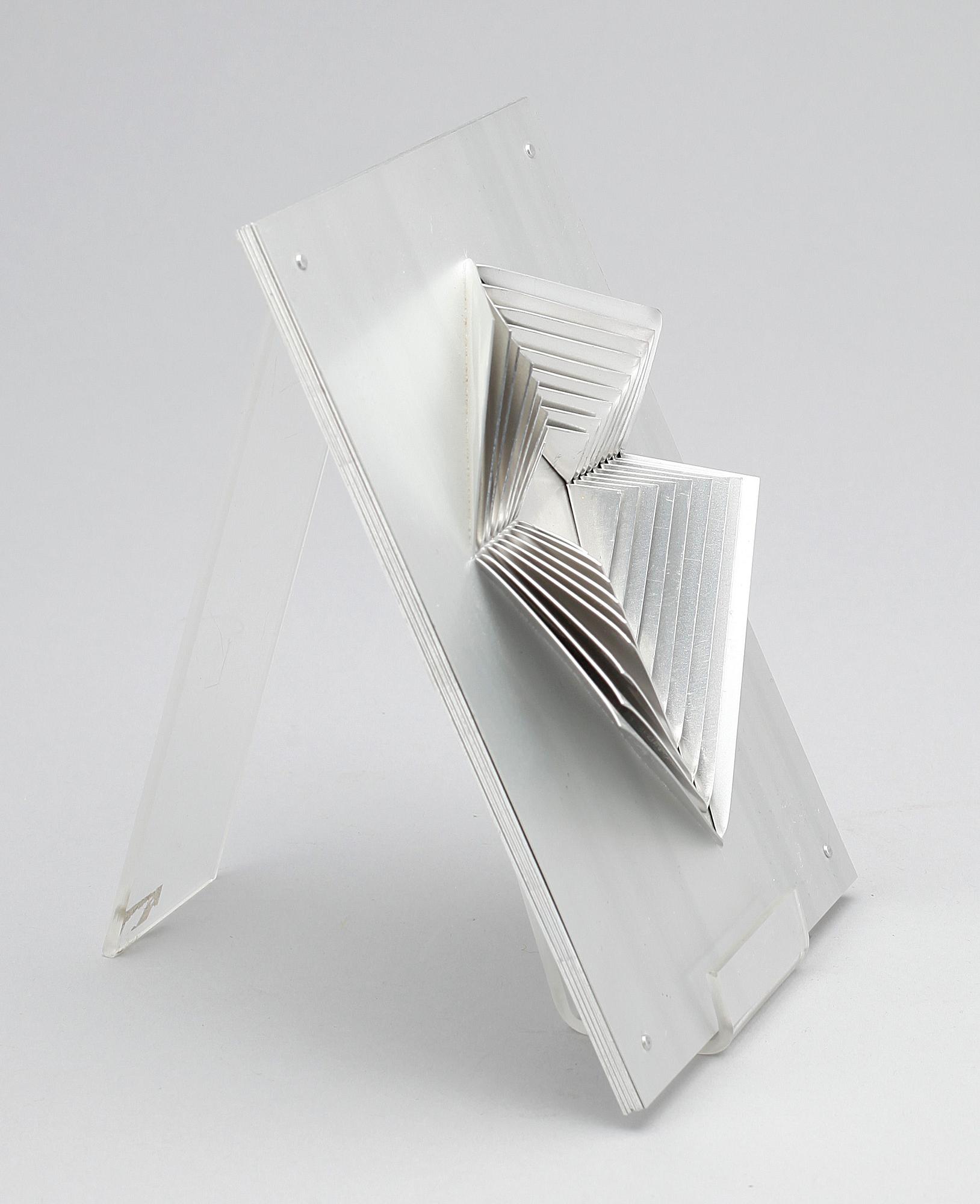 ARNE JONES, skulptur, väggrelief, klippt aluminium, "Blossom", 1960-tal, ej signerad.