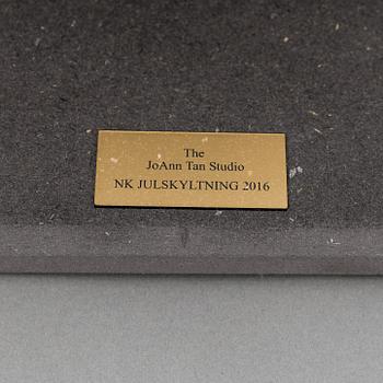 A snowman made by JoAnn Tan Studio for NK 2016.