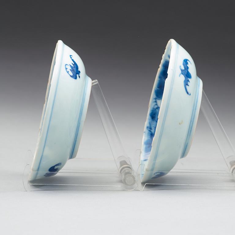 FAT, ett par, porslin, Qingdynastin, Kangxi (1662-1722).
