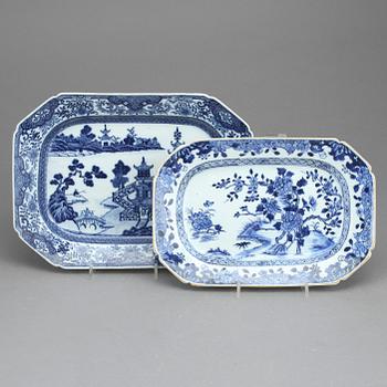 STEKFAT, 2 st, Kina, kompaniporslin, Qingdynastin, Qianlong (1736-1795).