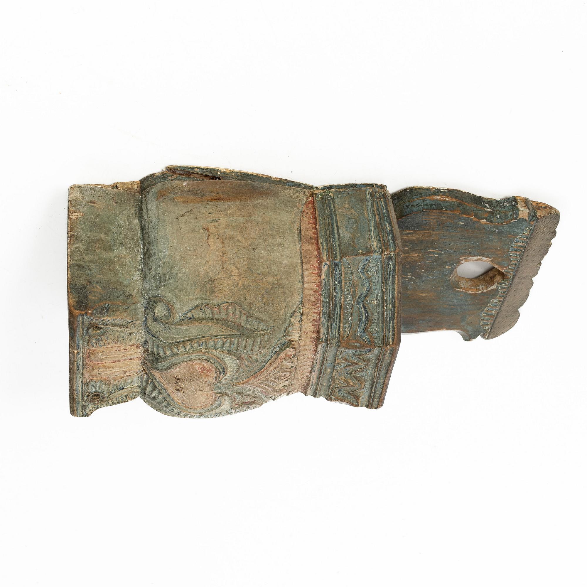 Spoon holder, folk art, Jämtland. 17th-18th century.