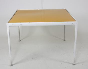 BORD, Rickard Schultz för Knoll International.