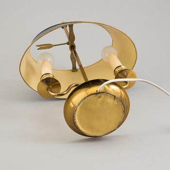 a mid 20th century tabe lamp.