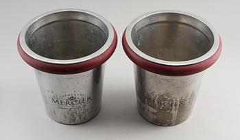 CHAMPAGNEKYLARE, 1 par, aluminium, "Champagne Mercier", 1900-talets mitt.