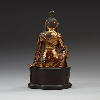 BODHISATTVA, brons, förgylld och röd lack. Ming dynasty, 1600-tal.