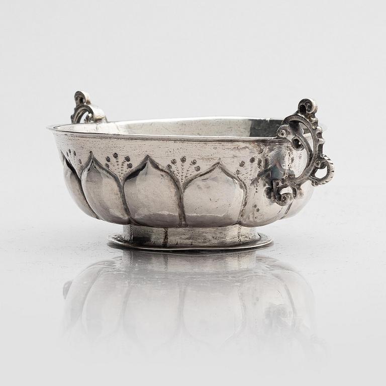 Johan Wallman, brännvinskål, silver, Varberg 1719. Barock.