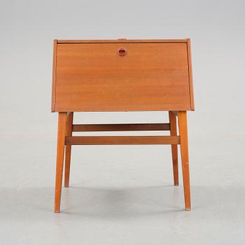 A 140 piece "Venus" cutlery set from Asni, denmark, mid 20th Century.