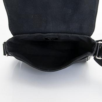 Louis Vuitton, A Damier Graphite 'District PM Messenger' Bag.