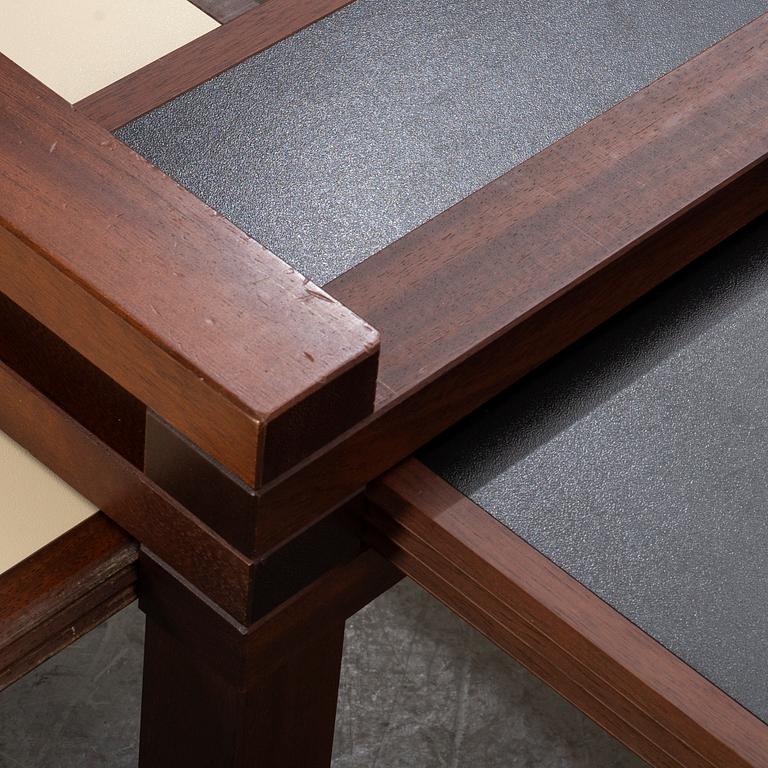 BERNARD VUARNESSON, alounge table for Sculptures Jeux, 1980's.