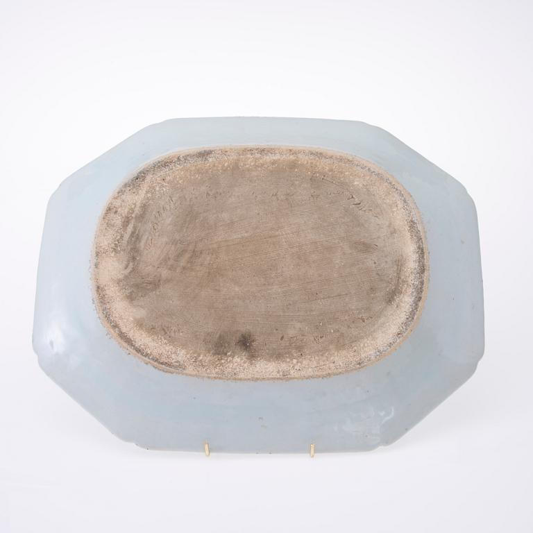 STEKFAT, porslin Yongzheng/Qianlong, 1700-tal.