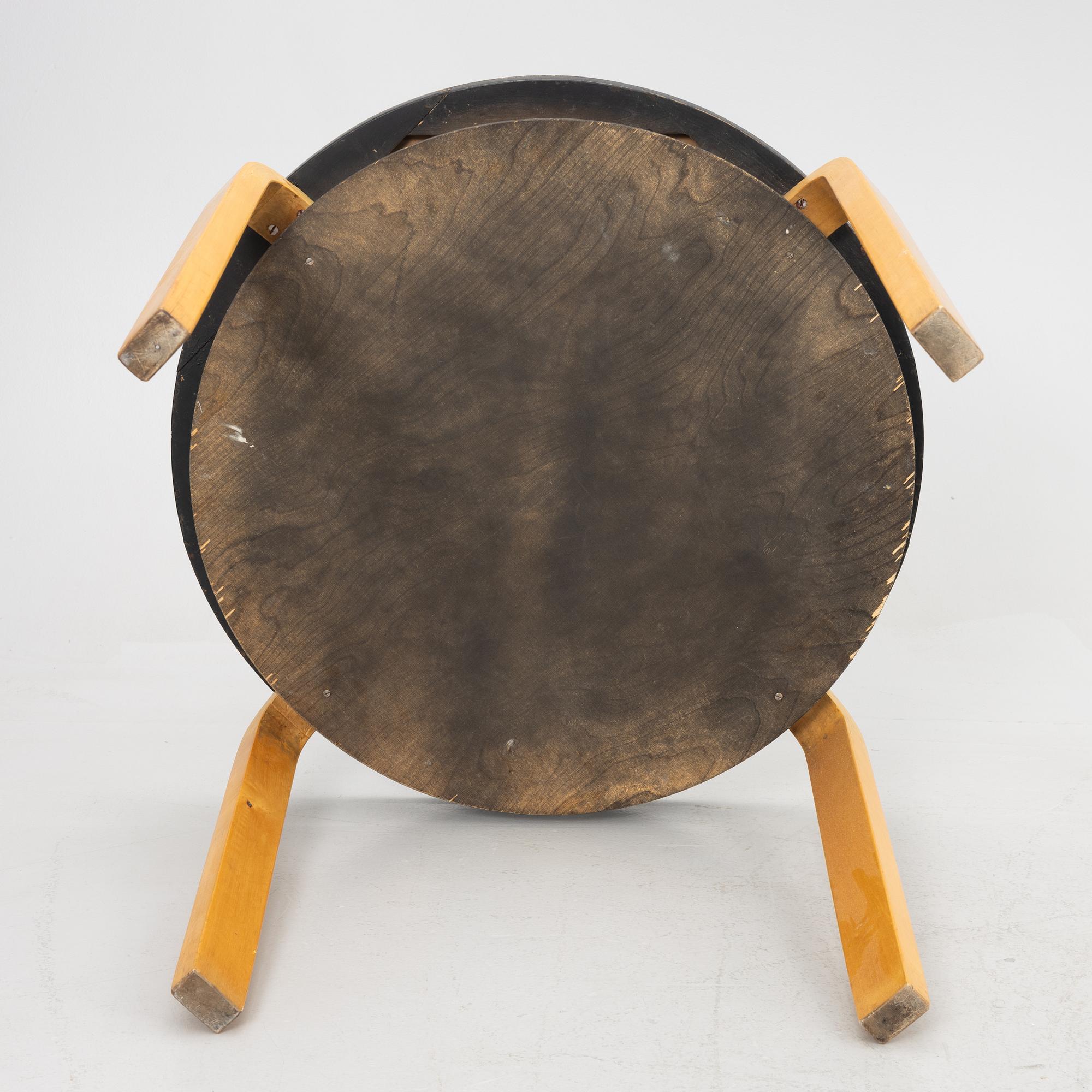 Alvar Aalto, a model 70 table, Artek, second half of the 20th century.