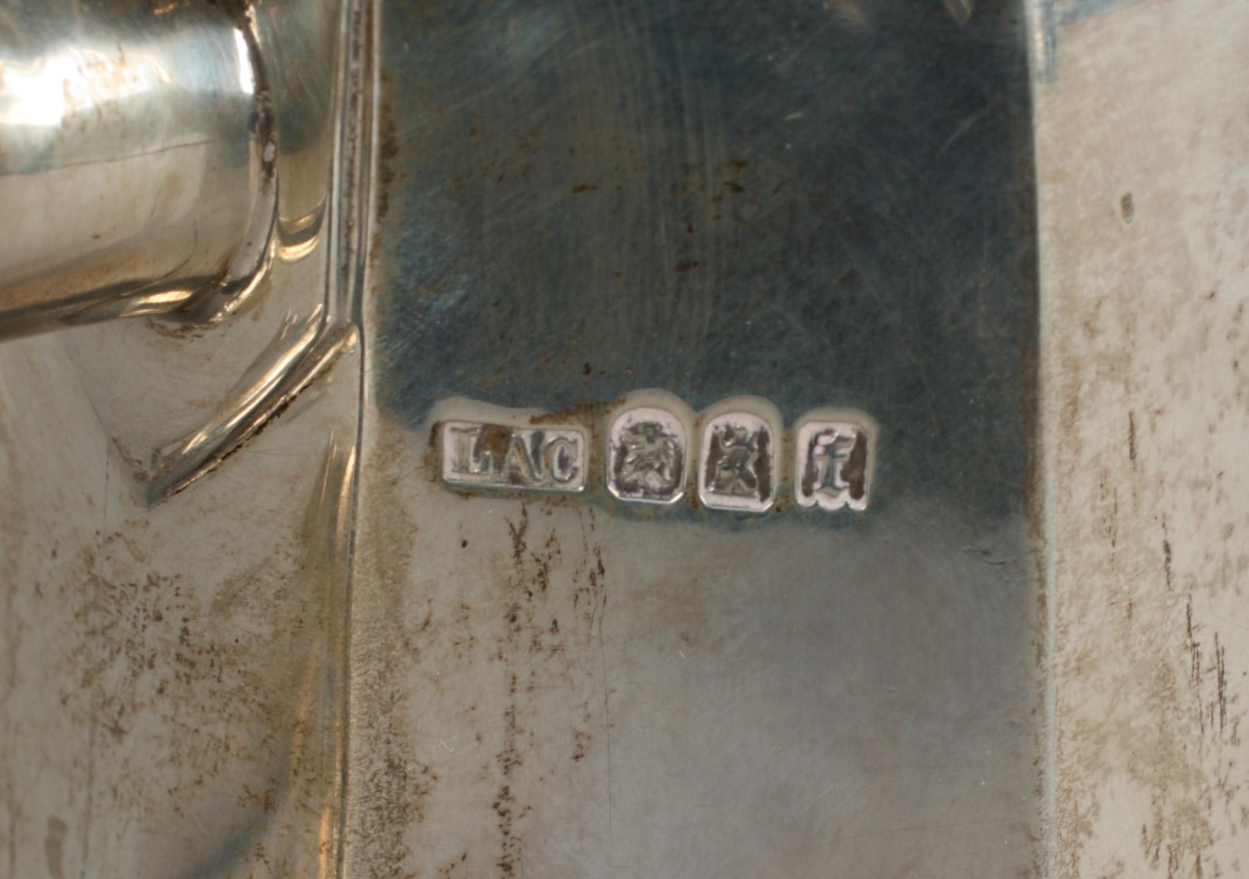KAFFESERVIS, 3 delar, silver, Lionel Alfred Crichton, London 1920-30-tal. Tot vikt c:a 1500 g.