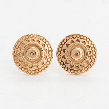 A pair of 14K gold earrings "1225". Kalevala Koru, Helsinki.