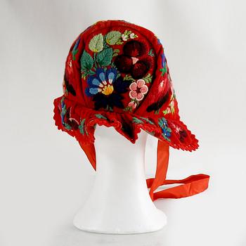 FOLKDRÄKT, Floda-dräkt, broderat ylle, 1940-tal.