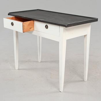 SKRIVBORD, gustaviansk stil, 1900-talets första hälft.