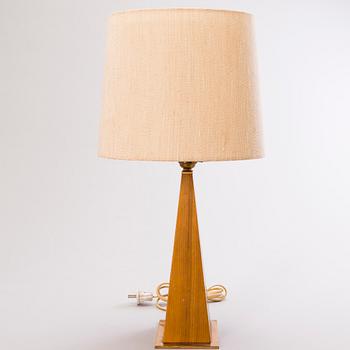 MARIA LINDEMAN, pöytävalaisin, Idman 1960-luku.