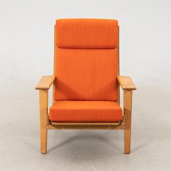 Hans J Wegner, armchair GE-290, Getama, Gedsted, Denmark.