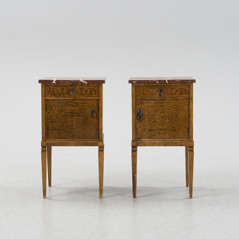 Sängbord, ett par, 1920/30-tal.