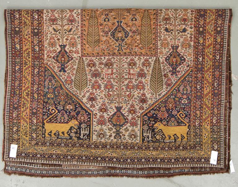 MATTA. Antik Kashgai. Ca 235x132 cm.